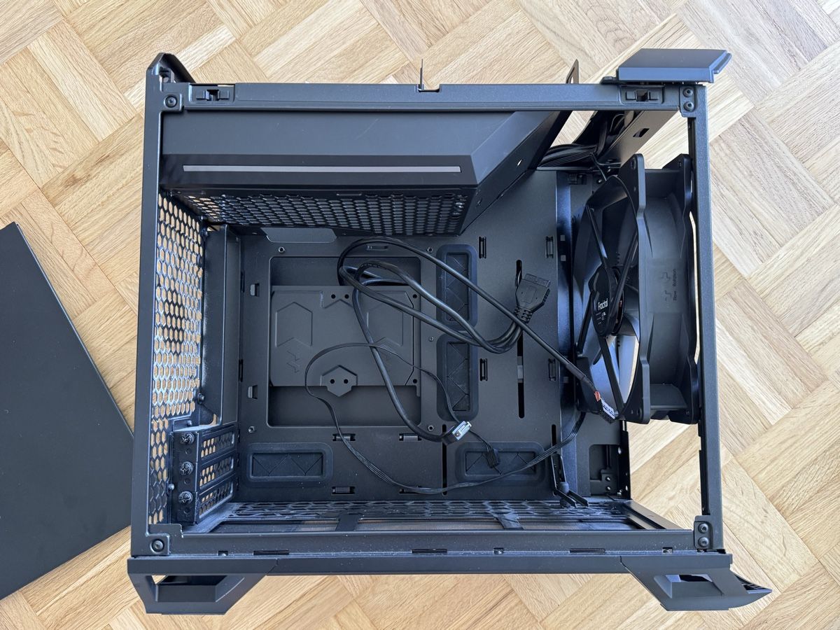 Fractal Custodie: Fractal Torrent Nano ITX case – Usato da Oberrieden venduto da pio_d2vx 1