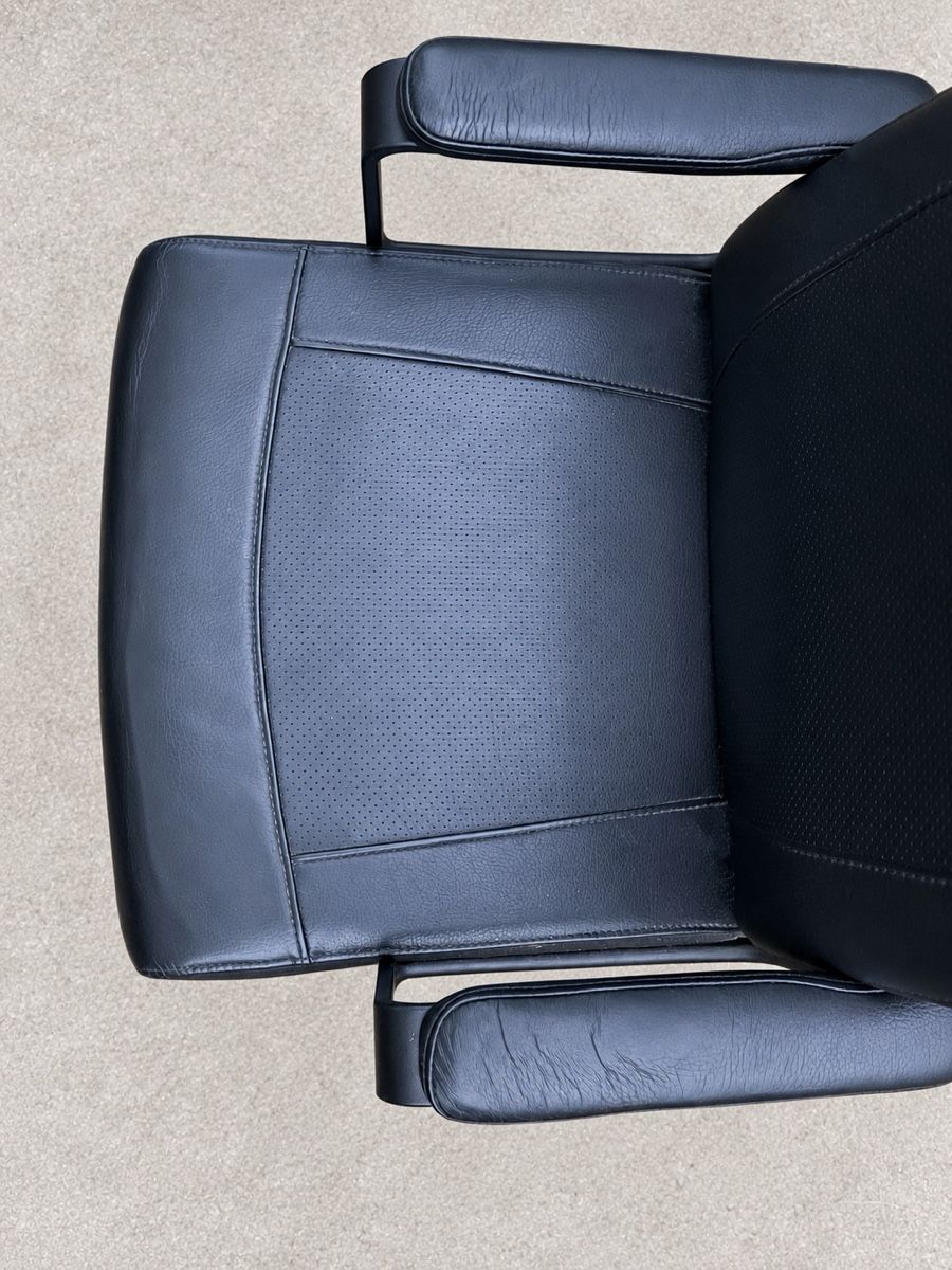 Ikea Chaises: MILLBERGET IKEA Bürostuhl – D'occasion à Allschwil par GrenzWert 1