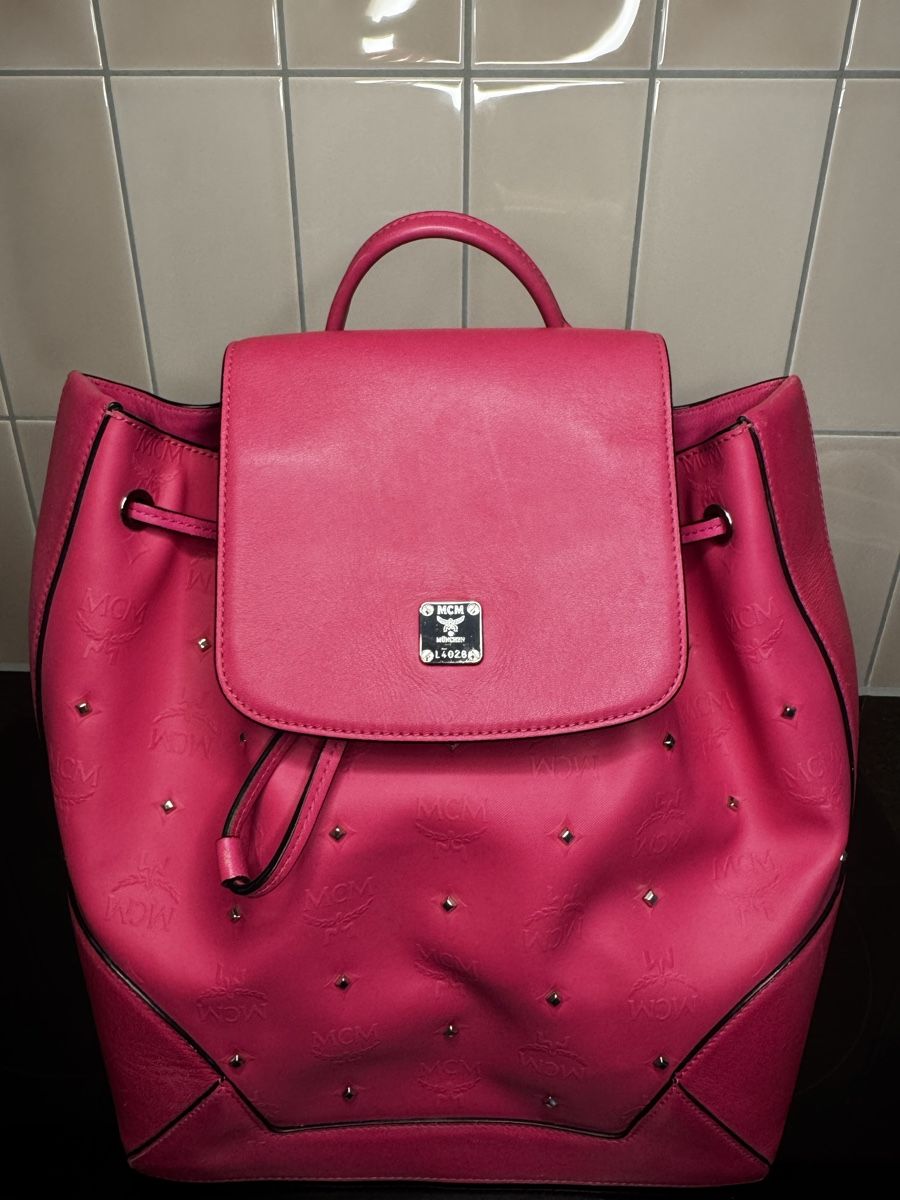 Mcm Zaini: MCM Rucksack  – Usato da Winterthur venduto da Deskom