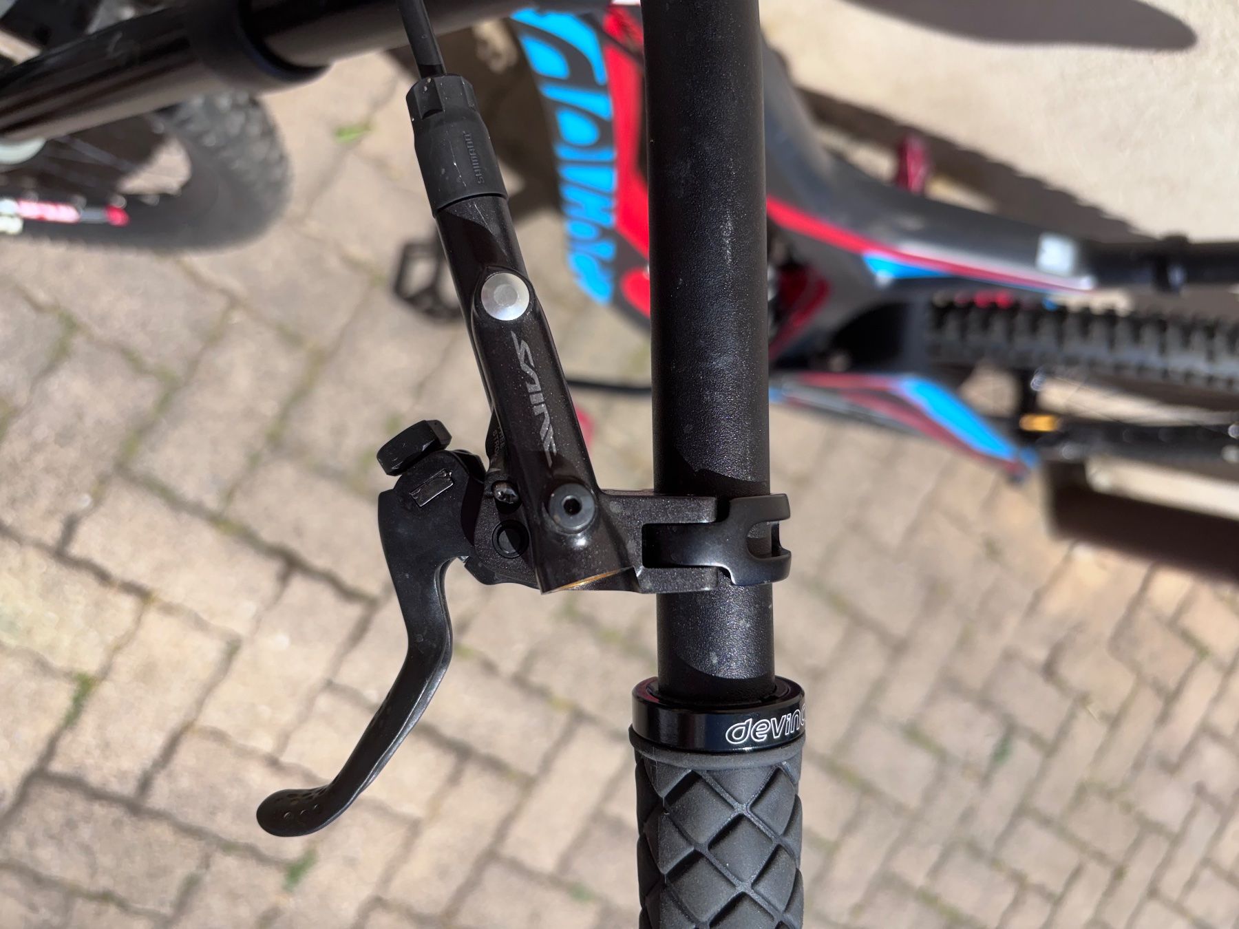 Biciclette: VTT descente Devinci L bon état – Usato da St-Sulpice NE venduto da dyl_2ctt 2
