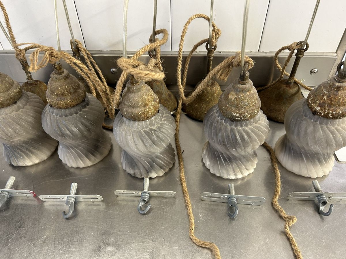 Lampadari & plafoniere: 5 Lampade a sospensione vintage – Usato da Pregassona venduto da Della.Badia 5