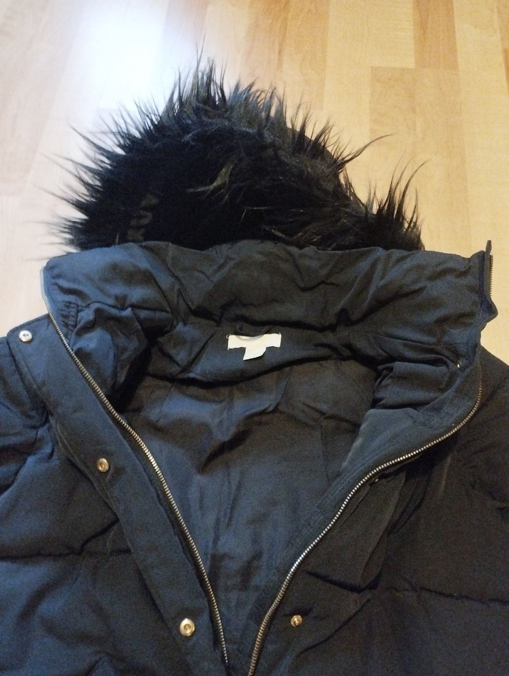 H&M Jacken: Blaue Winterjacke mit Kapuze, Grösse 34 – Gebraucht aus Richterswil von topolone95 1