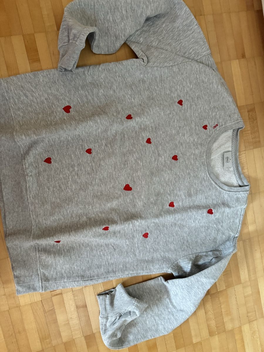 Pullover & Sweatshirts: Felpa m – Gebraucht aus Küssnacht am Rigi von ciucchino 2