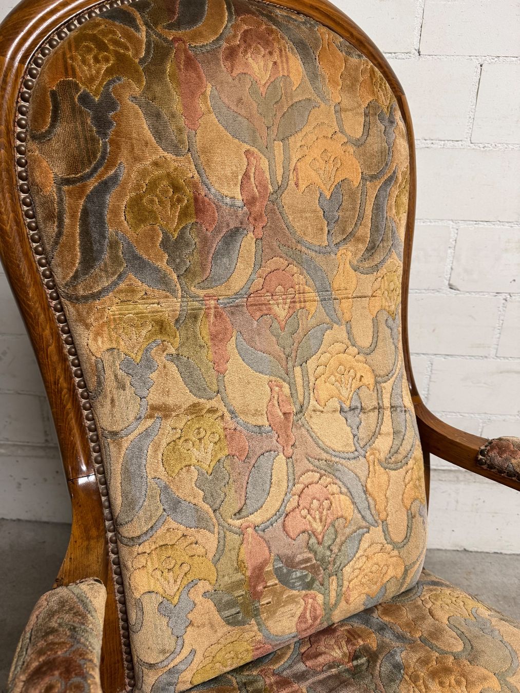 Poltrone: Louis Philippe Ohrensessel mit Velours Bazug – Usato da Zürich venduto da nils.alex 2