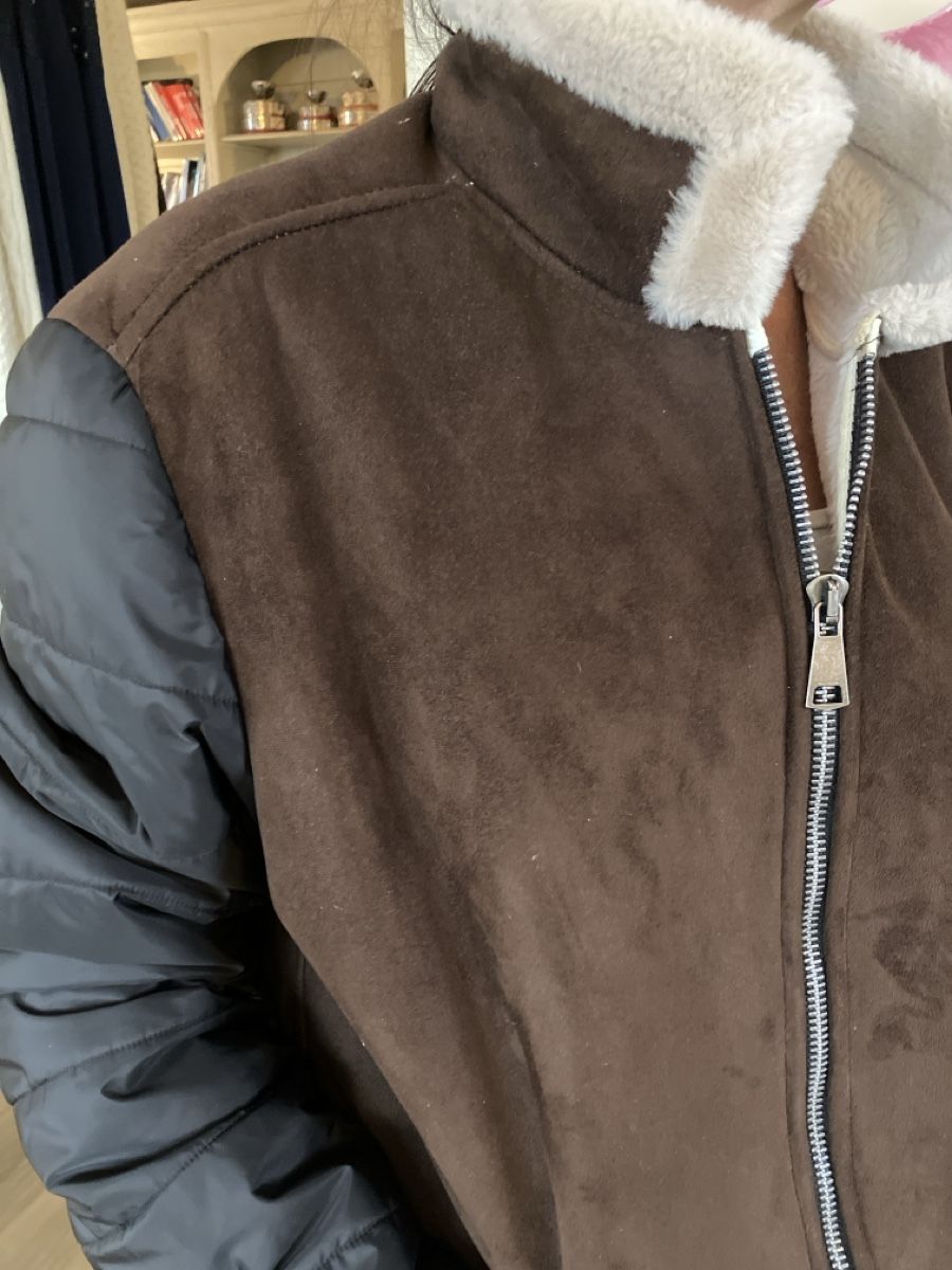 Giacche: Braune Shearling Winterjacke, Top Zustand, Grösse M – Nuovo (secondo la descrizione) da Muralto venduto da jac_hkz5 1
