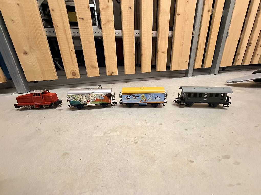 Modellbausätze & Standmodelle: Train et maquette – Gebraucht aus Gland von sno_8m6d 3