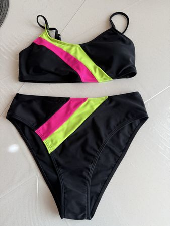 Neuf Maillot de bain noir fluo, Taille M