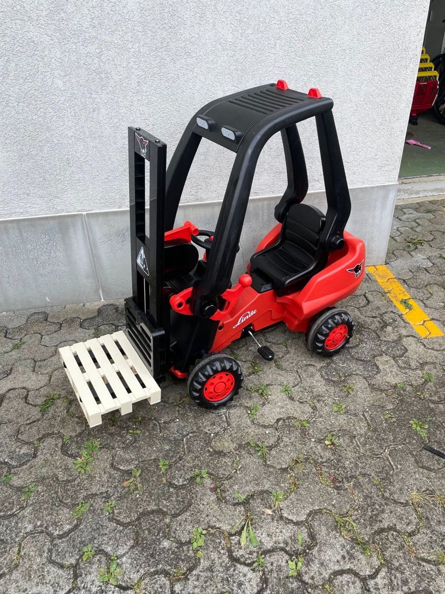 Big Fahrzeuge für Kinder: Big Linde Stappler – Gebraucht aus Ennetmoos von kuomi90