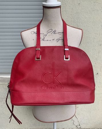 Superbe sac à main CALVIN KLEIN JEANS cuir végan