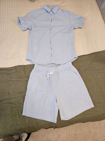 Herren-Set Hellblau (Größe M)