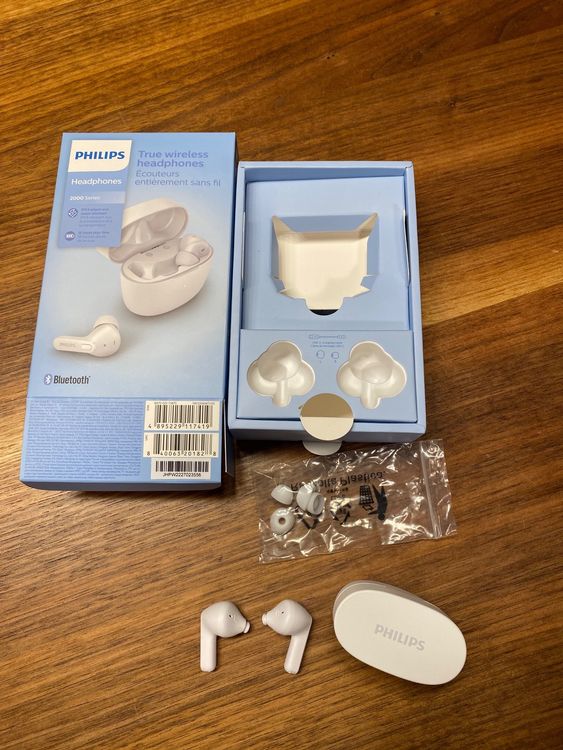 Philips Headphones 2000 Series | Kaufen auf Ricardo