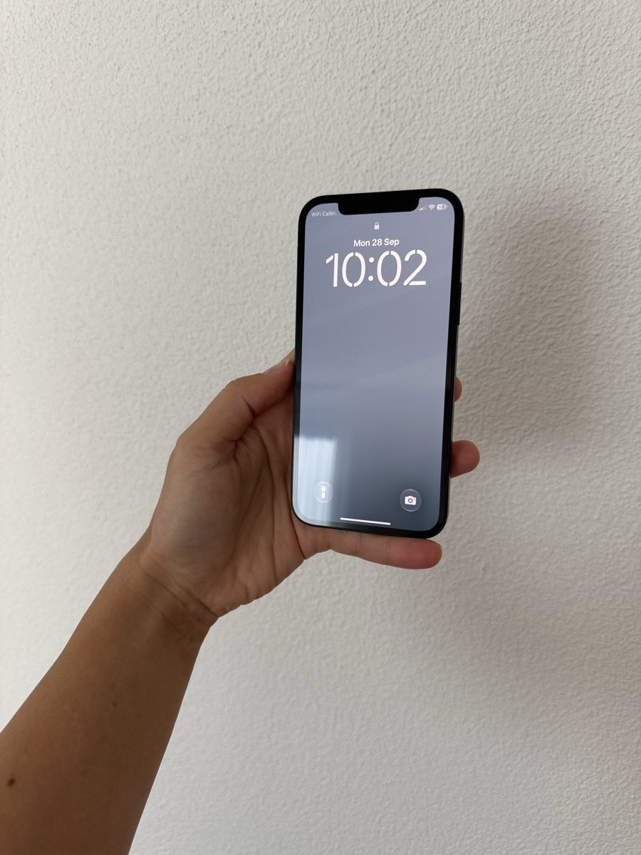 Apple Handys / Smartphones: iPhone 12, Schwarz, mit Originalverpackung – Gebraucht aus Uetikon am See von happywishes