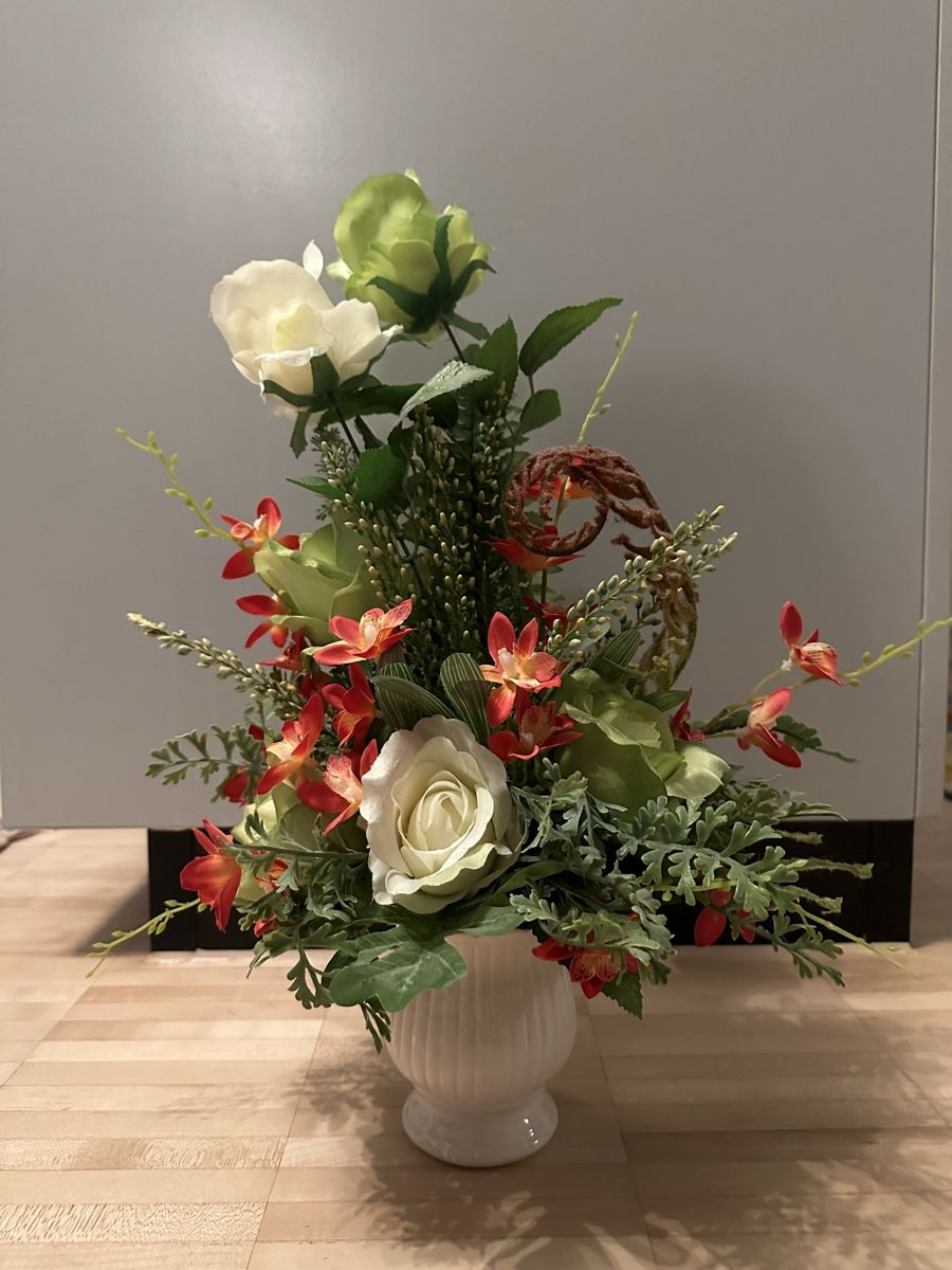 Vasi & Recipienti: Vase mit Kunstblumen – Usato da Luzern venduto da ariazalea 1