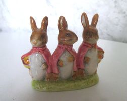 3 Porzellan-Kaninchen von Beatrix Potter, 1954