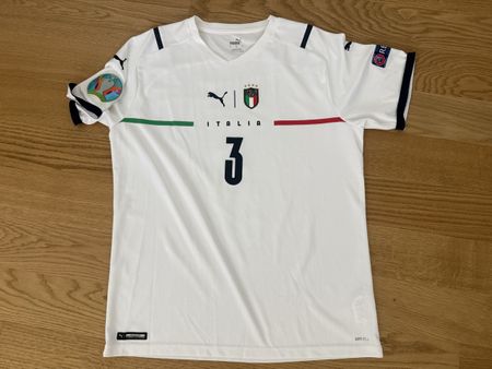Fussballtrikot Italien Chiellini 3 Grösse L guter Zustand