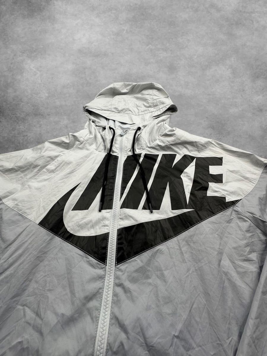 Nike Jacken: Nike jacket – Gebraucht aus Erlinsbach SO von TogaResell 1