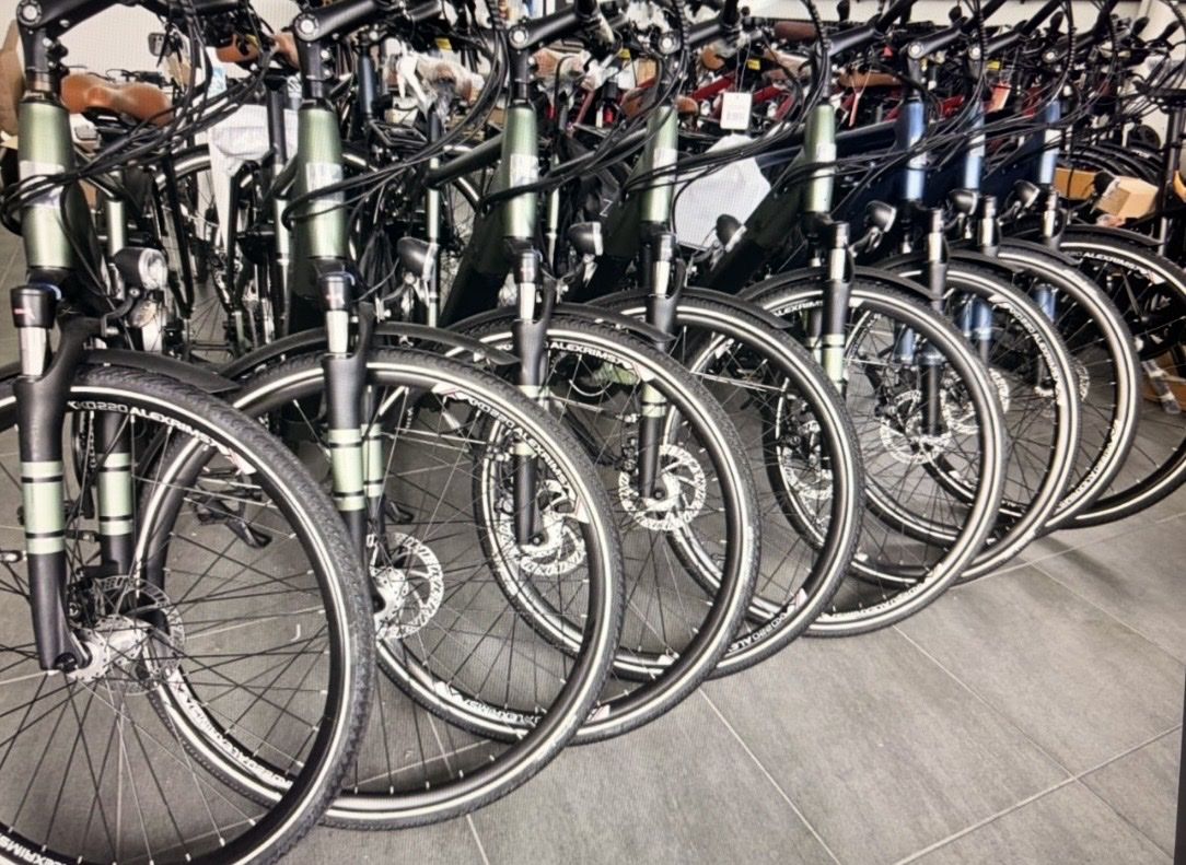 Zenith Bikes Vélos: Neu verpackte E-Bikes Zenith – Neuf avec emballage d'origine à Schaanwald par Super113 1