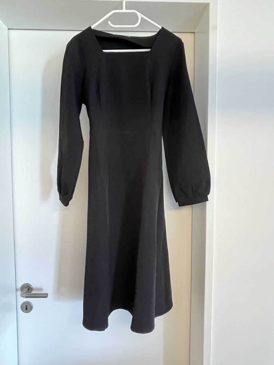 Shein Robes: Elegantes schwarzes Kleid, Gr. M ! – D'occasion à Bremgarten AG par arl_8nbf