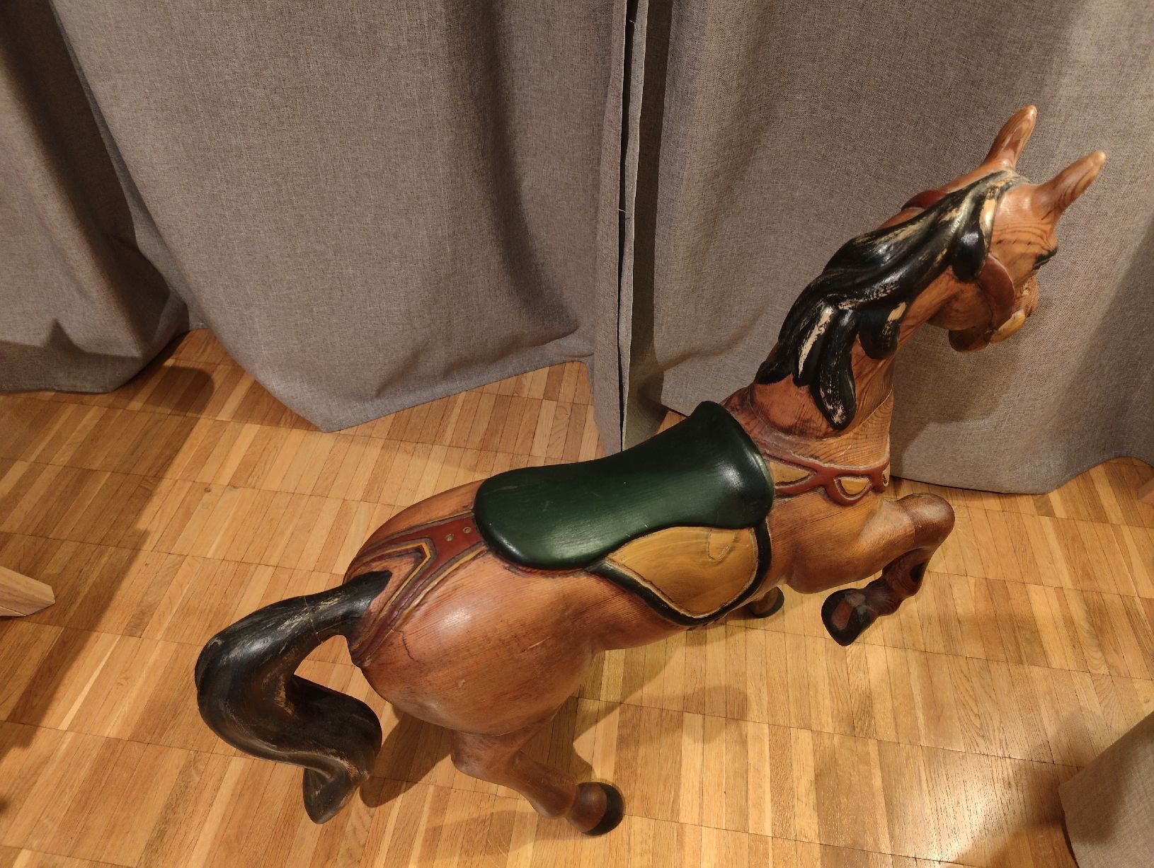 Skulpturen & Statuen: cheval en bois – Gebraucht aus Lausanne von monisar01 3