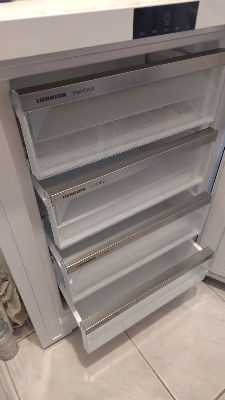 Liebherr Gefrierschrank: Tiefkühlschrank – Gebraucht aus Zufikon von DidierP.