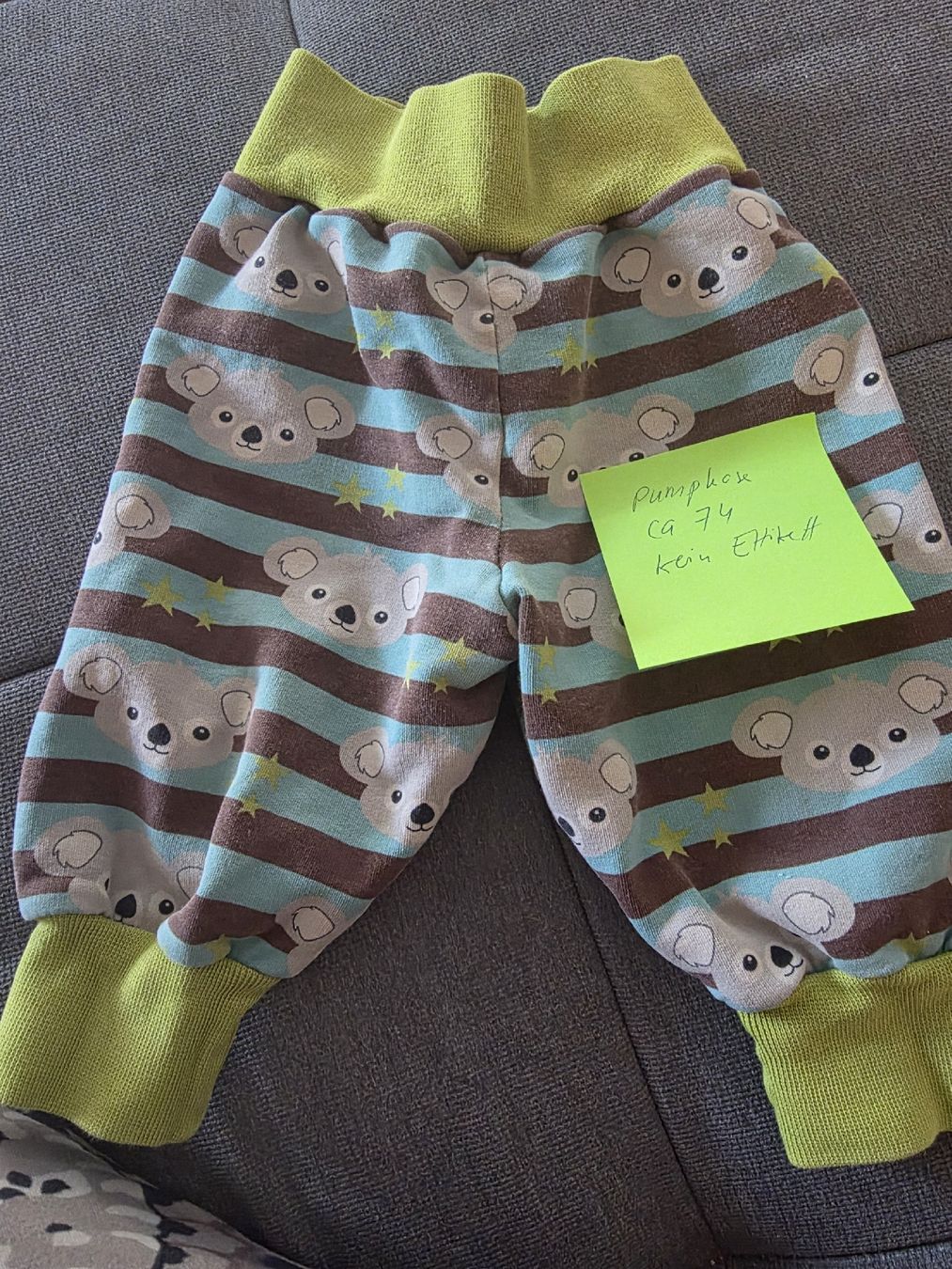 Pantaloni: Koala Pumphose, Gr. 74 – Usato da Brüttisellen venduto da Miralaurea