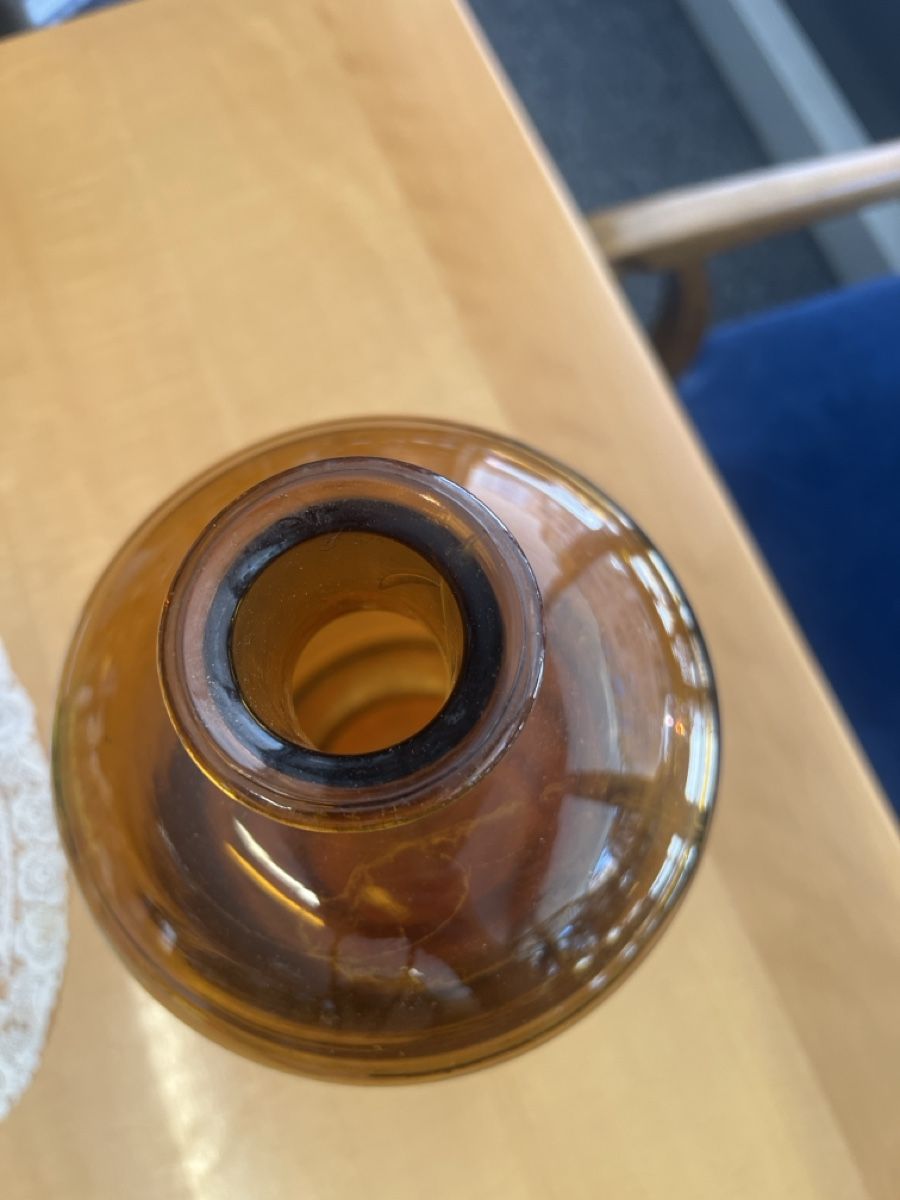 Matériel de laboratoire: Braune Glasflasche, Vintage, Dekoration, – D'occasion à Rorschach par TrendyDeals 1