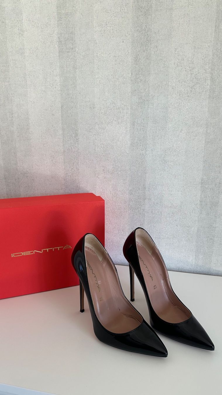 Agent Provocateur Scarpe da donna: Décolleté nere Identità – Usato da Viganello venduto da macrilove 2