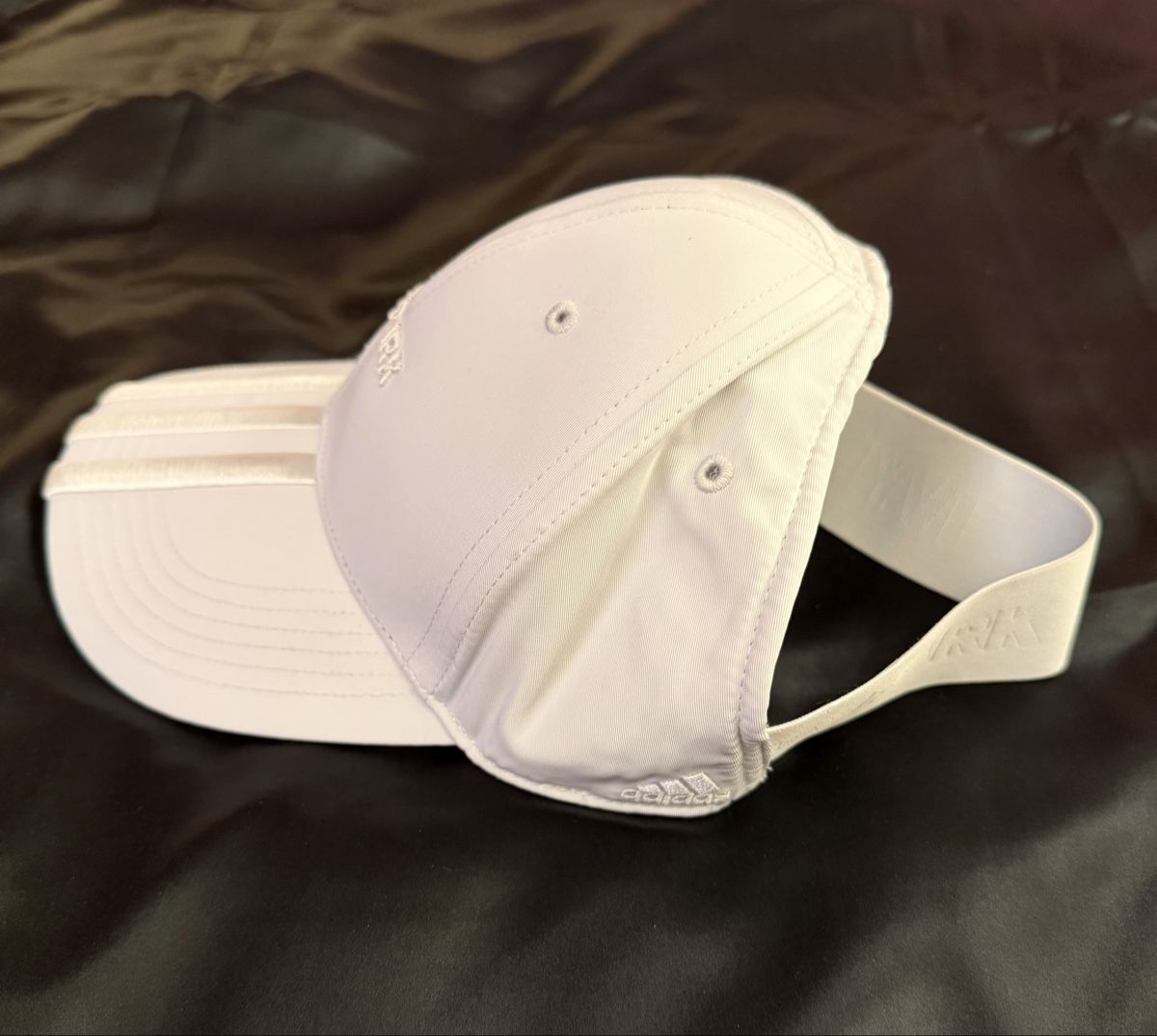 Adidas Copricapi, berretti & cappellini: Adidas x Beyonce, Ivy Park backless cap  – Usato da Genève venduto da Rome12 4