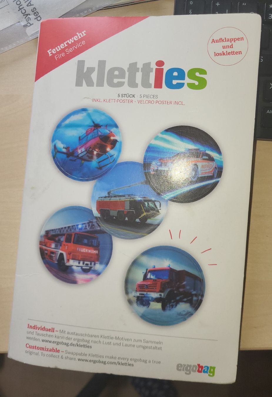 Ergobag Placchette & Badge: Ergobag Kletties 12-Stück – Usato da Kleinandelfingen venduto da Hansoloo 1