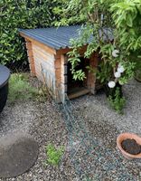 Hundestaffel / Hundehütte Holz