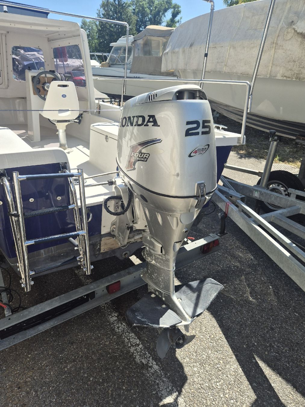 Honda Motoren: honda 25 – Gebraucht aus Biel/Bienne von Hnspeter.ch 1