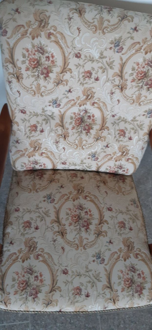Poltrone: Antik Sessel – Usato da Füllinsdorf venduto da Salvi60 2