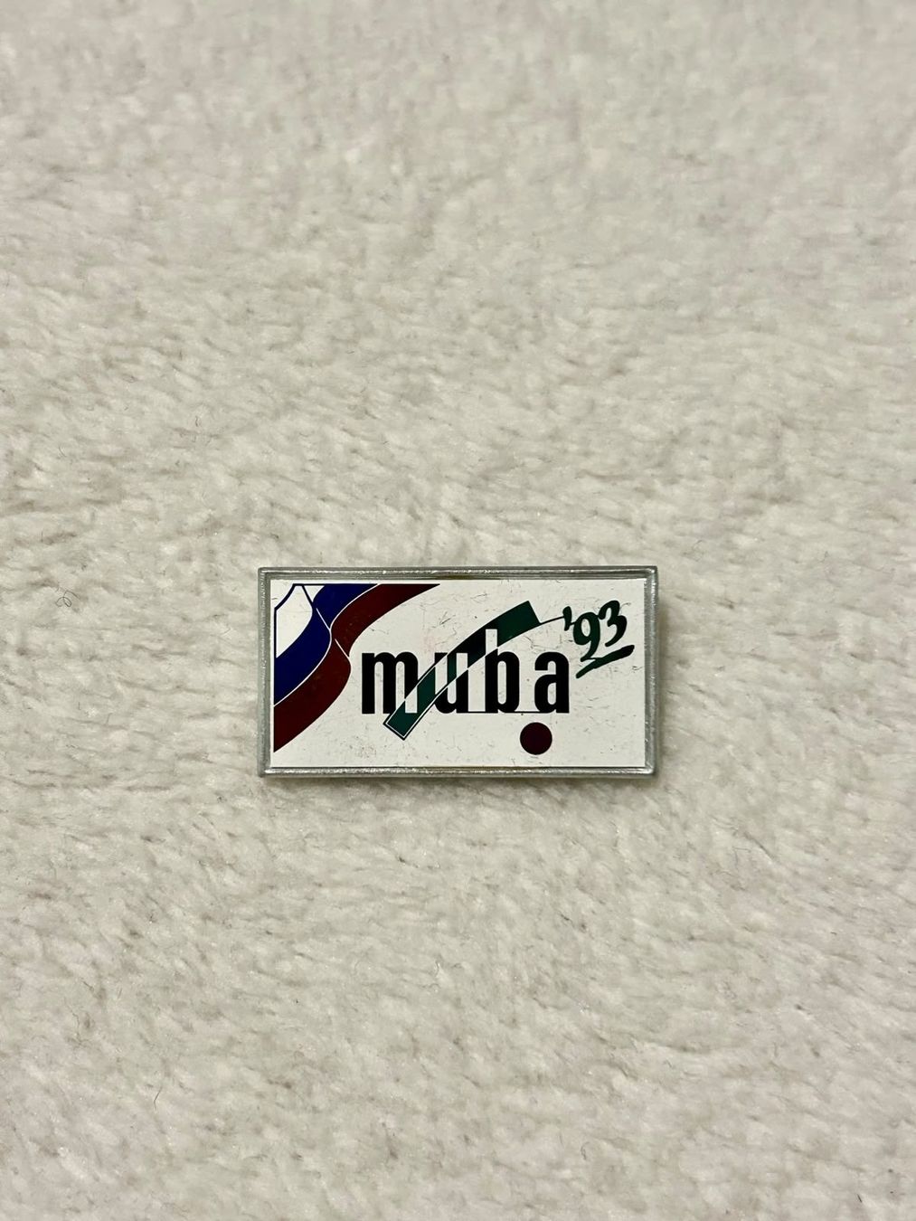 Placchette & Badge: Pin Muba 93 – Usato da Uster venduto da xBeccax