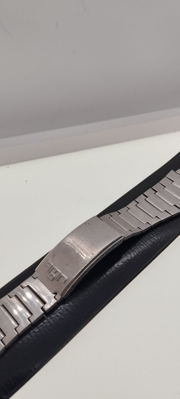 Orologi: Bracelet montre vintage – Usato da La Chaux-de-Fonds venduto da jac_9llg