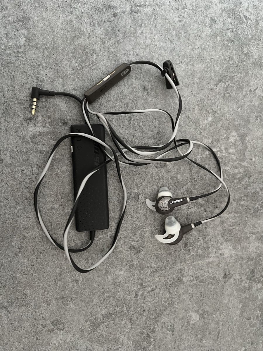Bose Cuffie: Bose Kopfhörer – Usato da Zürich venduto da