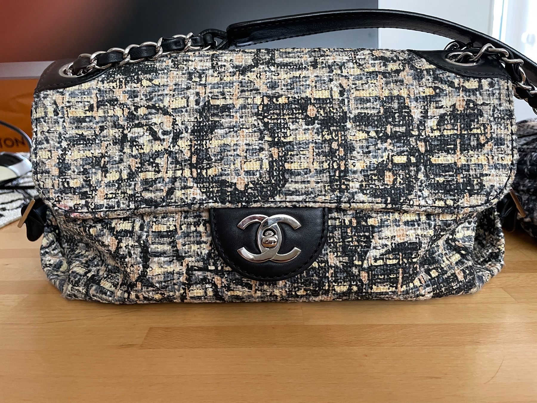 Chanel Borse da donna: Chanel Tweed Tasche – Usato da Zürich venduto da HBe