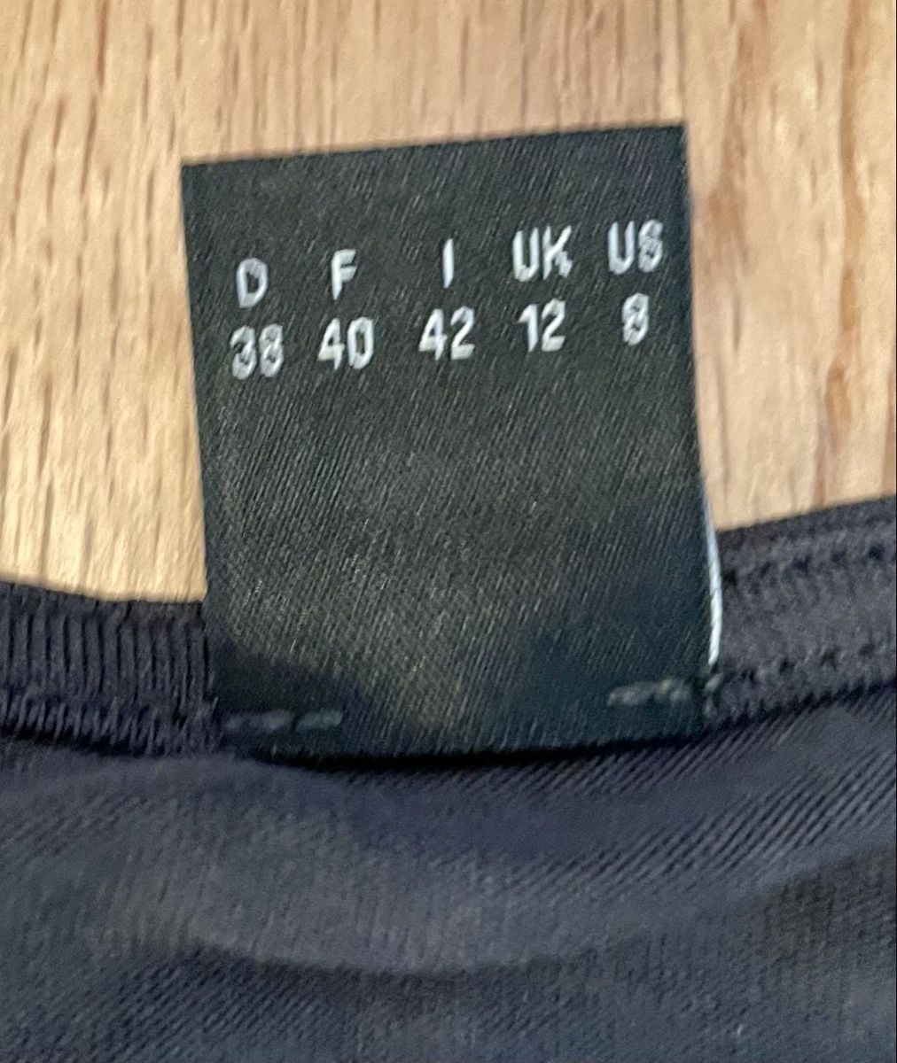 S.Oliver Pullover & Sweatshirts: S.Oliver Langarmshirt- Neuwertig – Neu (gemäss Beschreibung) aus Stansstad von alexandra171080 1