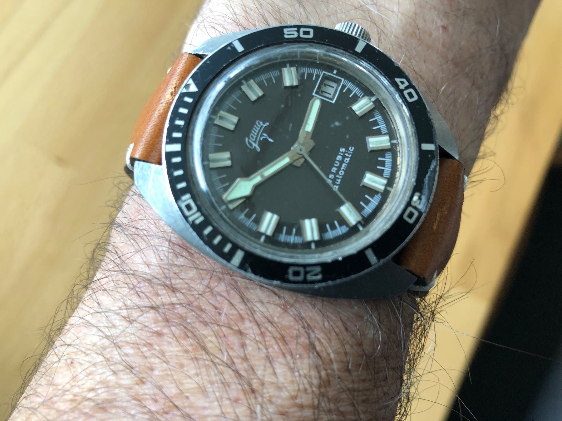 Uhren: Vintage Diver Gamma 200 Meter Edelstahl – Gebraucht aus Zeihen von Swissmade