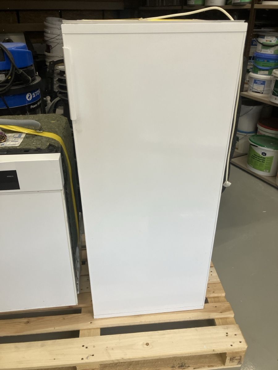 Electrolux Frigoriferi: Electrolux Kühlschrank – Usato da Birrwil venduto da nicole86ch