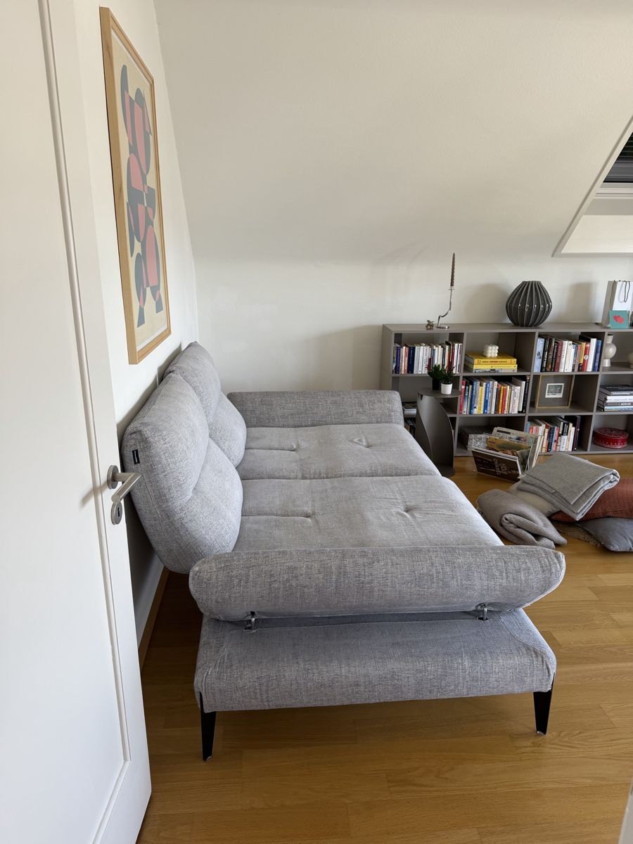 Divani: Nicoletti Sofa CHAMONIX grau Leine – Usato da Zug venduto da Katenths 3