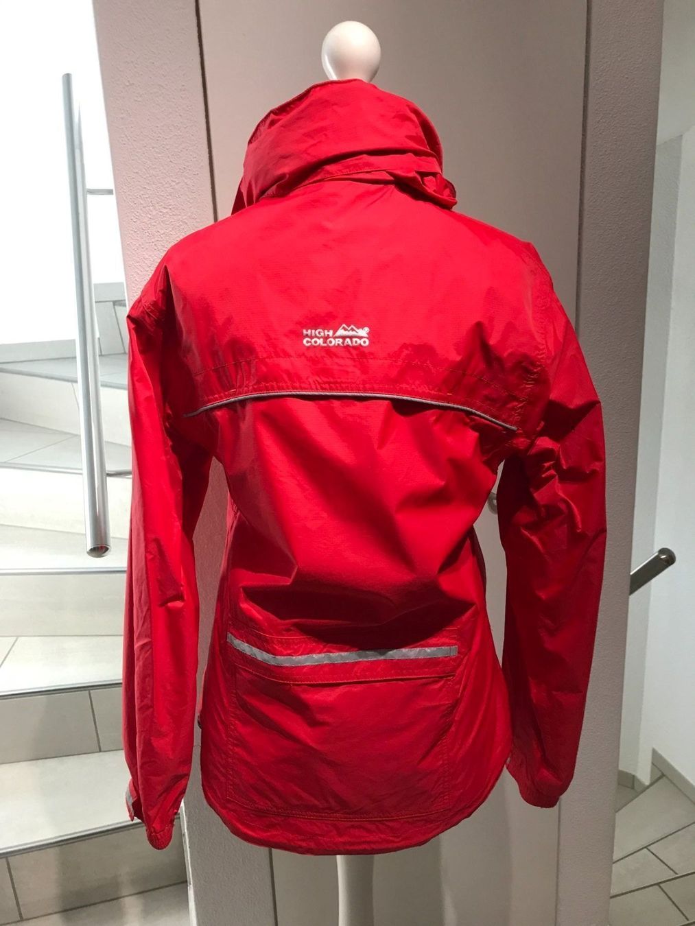 Jacken: Damen Funktionsjacke Grösse 36 – Gebraucht aus Wagenhausen von vintagesecondhand 1