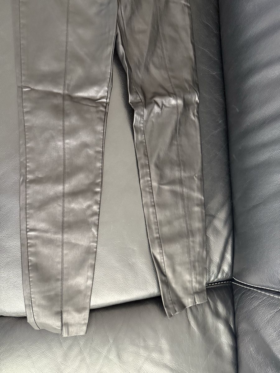 Zara Pantaloni: Zara Lederhose Grösse M – Usato da Winterthur venduto da yar_dpp8 1