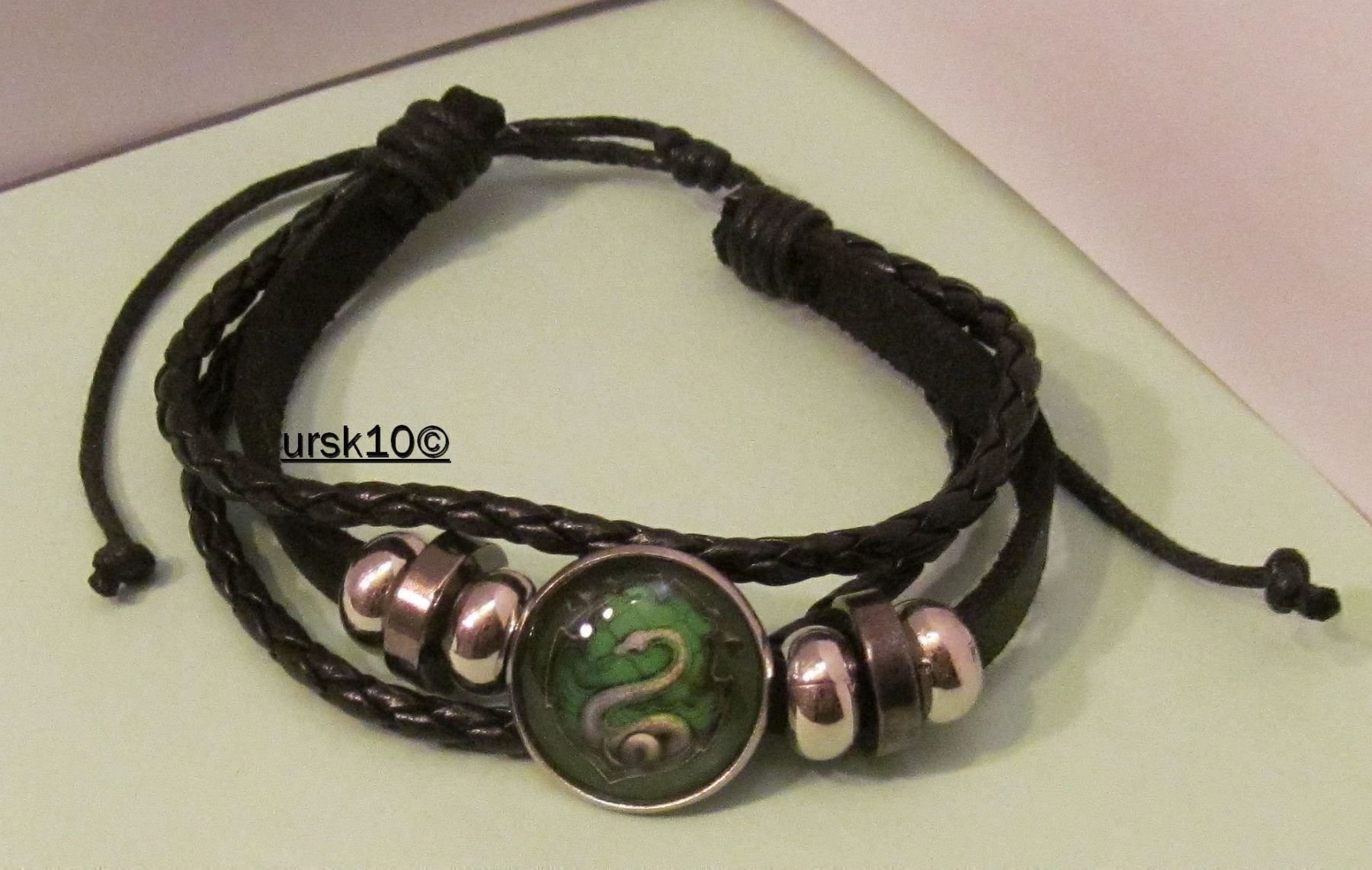 Bracciali & Braccialetti: NEU Harry Potter Lederarmband mit Amulett – Nuovo e nell'imballaggio originale da St. Margarethen TG venduto da ursk10 5
