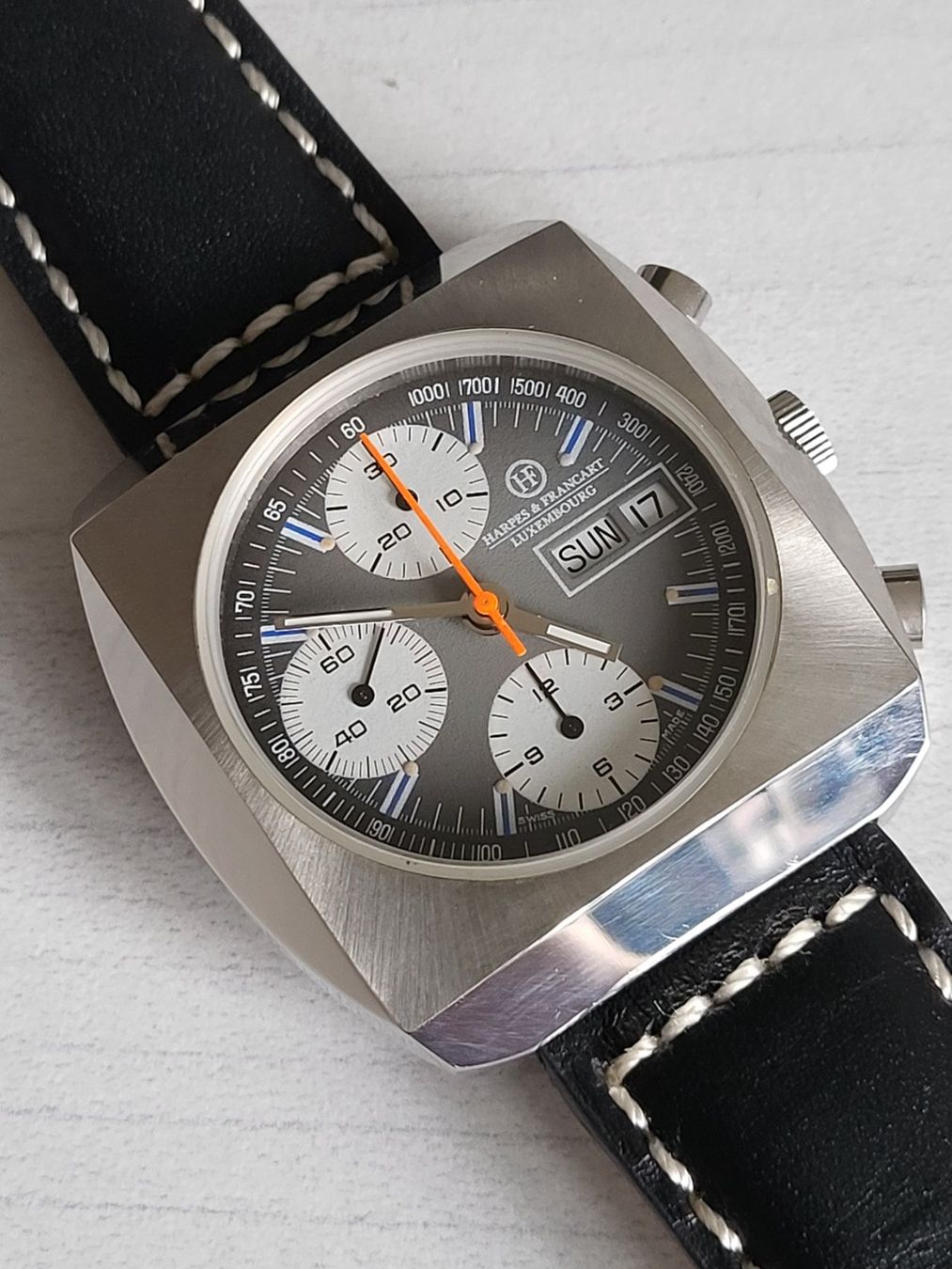 Zeno Orologi: New Oldstock Chronograph mit Vljoux 7750 – Nuovo (secondo la descrizione) da Allschwil venduto da Uhrenbinz