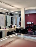 Komplette Coiffeur-Saloneinrichtung Inventare zu verkaufen