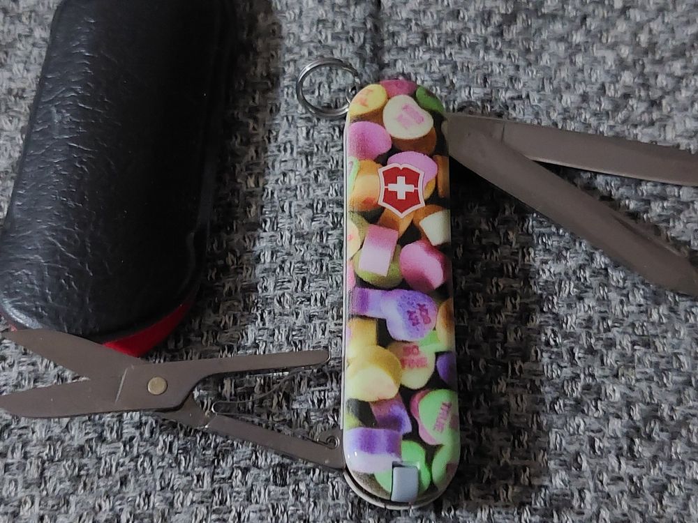 Victorinox Classic | Kaufen auf Ricardo