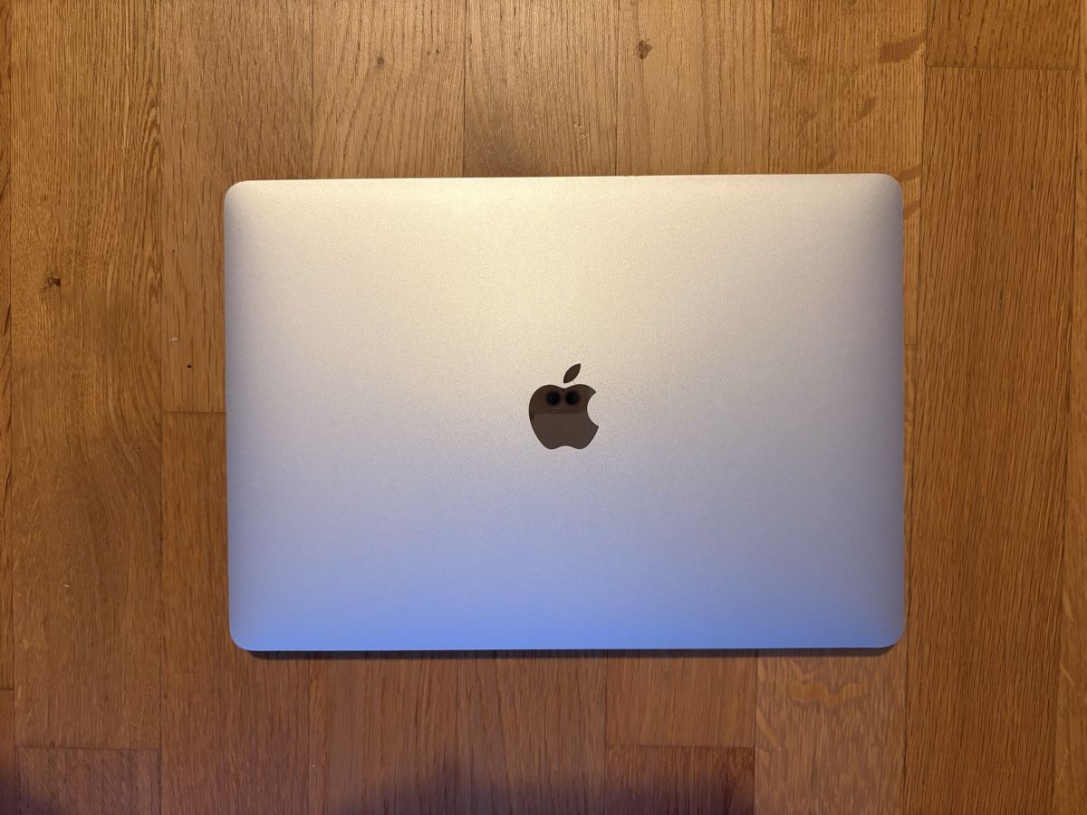 Apple Notebooks: MacBook Air 2020 M1 Chip  – Gebraucht aus Zürich von kat_b8qs 1