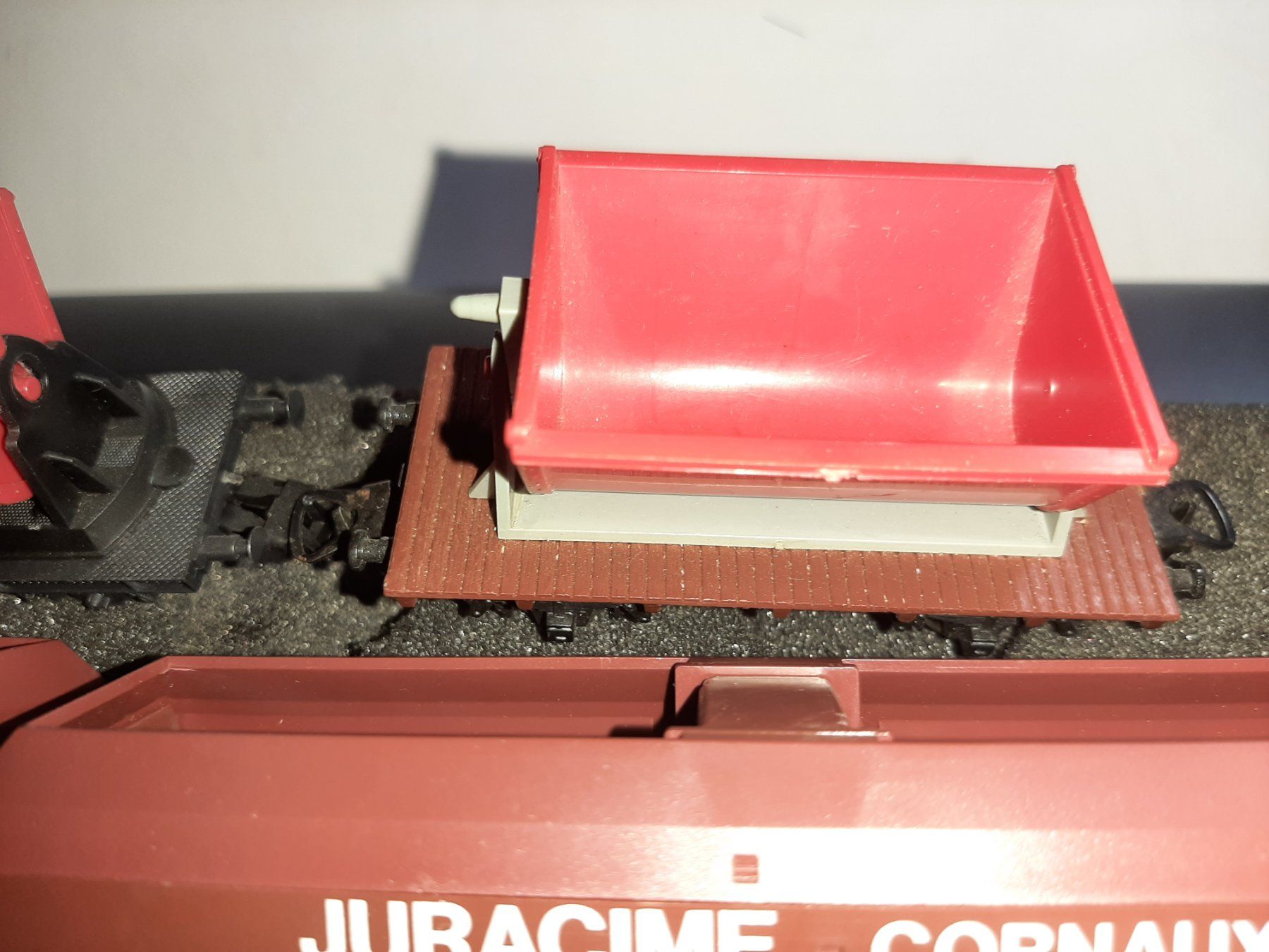 Lima Modellini di ferrovie: LOT DE 4 WAGONS MARCHANDISE LIMA REF.53 – Usato da Avully venduto da RIVALIS 1