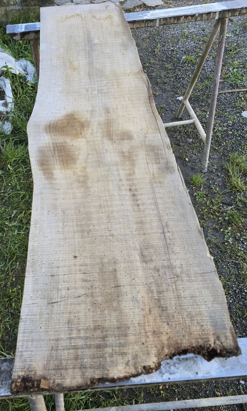 Holzartikel: Altes Holzbrett – Gebraucht aus Rorschacherberg von snOOpydOg11