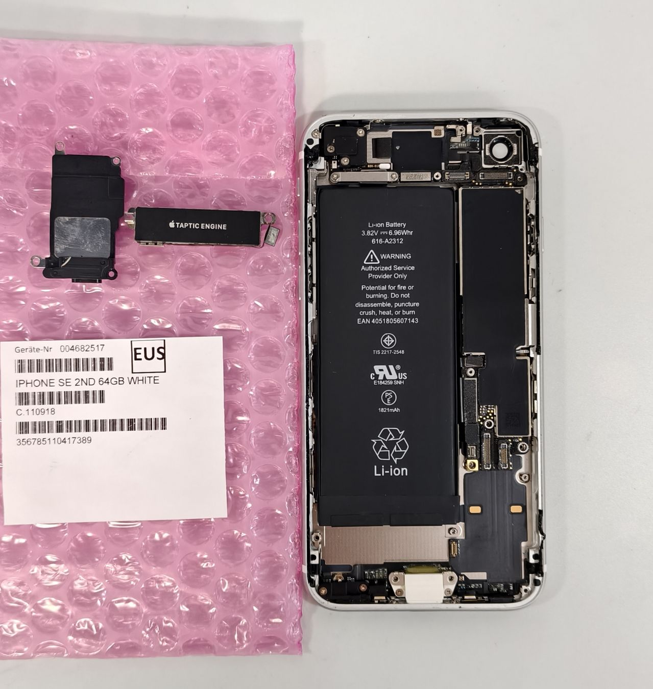 Apple Telefoni cellulari / Smartphones: iPhone SE 2020 ohne iCloud Lock – Difettoso da Ehrendingen venduto da Rocky985 1